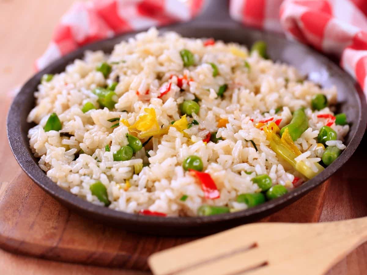 برنج فجر سوزنی گلستان؛ سفید خوش پخت معطر ویتامین B