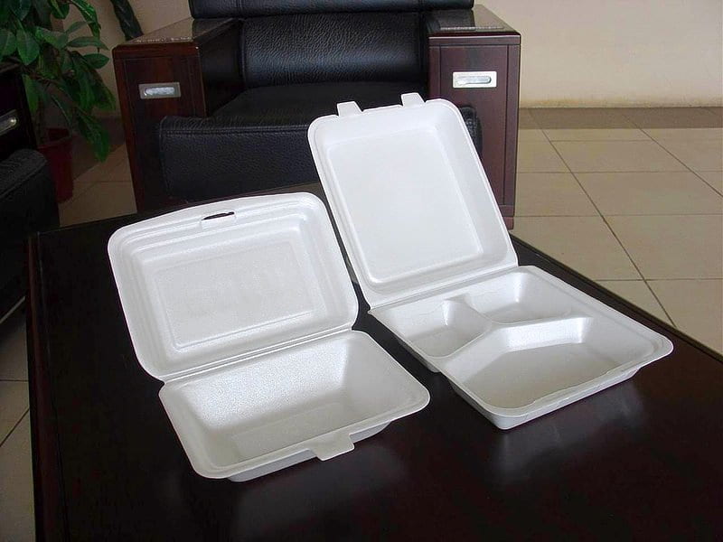 ظرف یکبار مصرف فوم تک پرسی؛ قفل دار شکننده 2 جنس پلی اورتان Foam