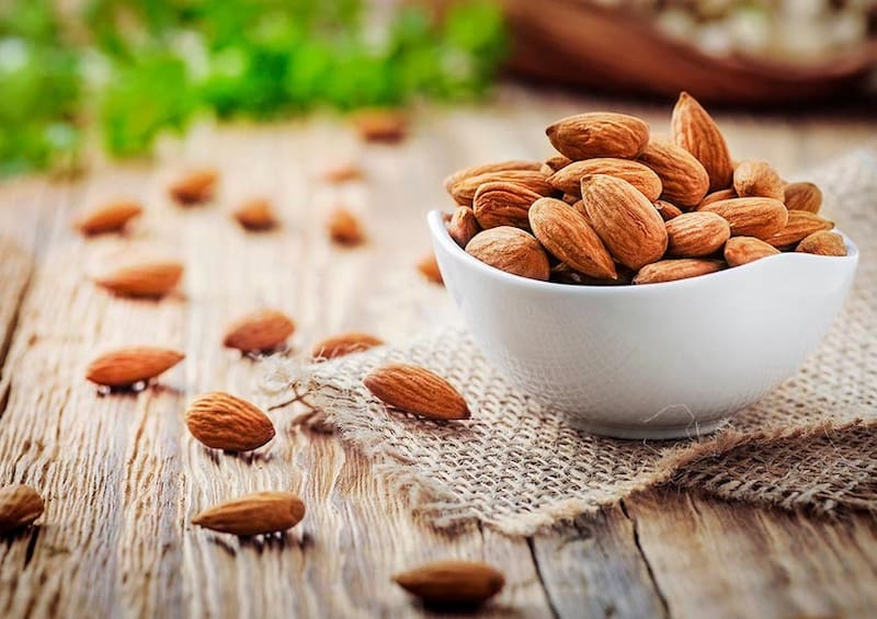 بادام درختی برای سرماخوردگی؛ ملین دسر بستنی (بسته بندی فله) ویتامین E