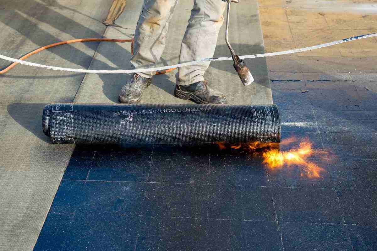 ایزوگام دولایه دلیجان؛ الیاف پشم شیشه پلی استر 120گرم