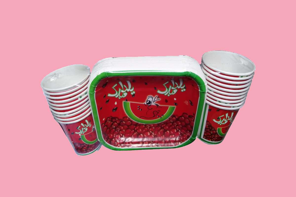 لیوان یکبار مصرف یلدایی؛ شفاف ضخیم 2 نوع کاغذی پلاستیکی مات Iran