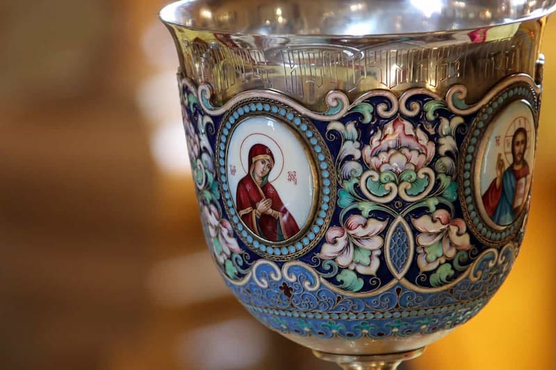 کاشی شکسته روی سفال (صنایع دستی) اثر هنری تزئین وسایل سفالی