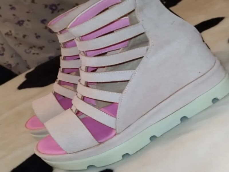 کفش صندل عربی؛ سفید مشکی سایز (32 44 45) چرمی عایق رطوبت