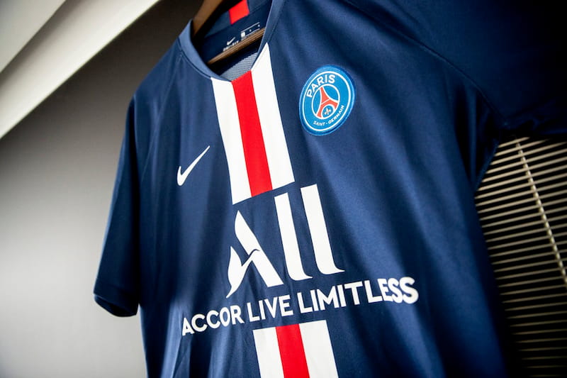 لباس ورزشی پاریسن ژرمن (کیت) ست تکی 3 نوع تیشرت شورت جوراب