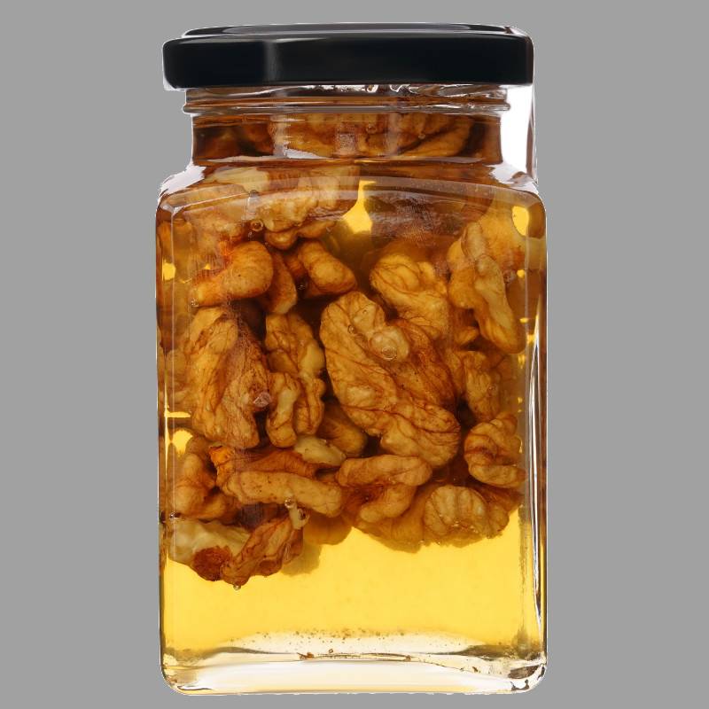 گردو تازه با آب نمک؛ تنظیم قند خون حاوی منیزیم کلسیم Fe