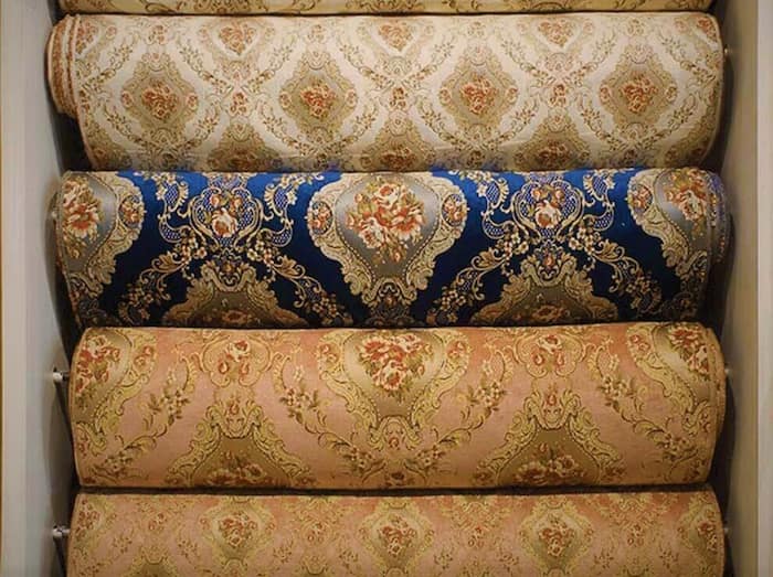 پارچه مبلی یزد؛ ثبات رنگ سایش ناپذیر 4 جنس مخمل ساتن شانلی پنبه ای