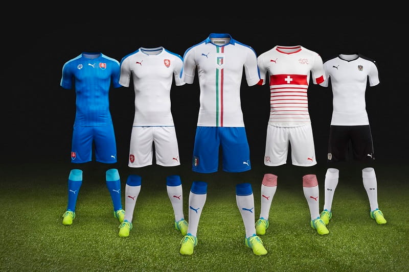 لباس ورزشی تیم فوتبال؛ بلیز شورت جوراب کفش کیفیت Top