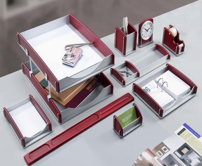 ست رومیزی اداری پایه دار؛ ظاهر شیک صنعتی چرم چوب پلاستیک