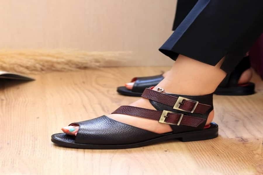 صندل مردانه اکو؛ چرم طبیعی مصنوعی 2 رنگ مشکی قهوه ای