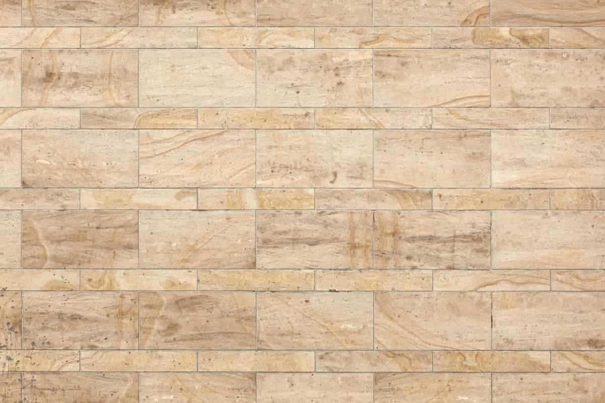 سرامیک نما در شیراز؛ خاک رس گرانیت سیلیس ساده طرح دار کرمی