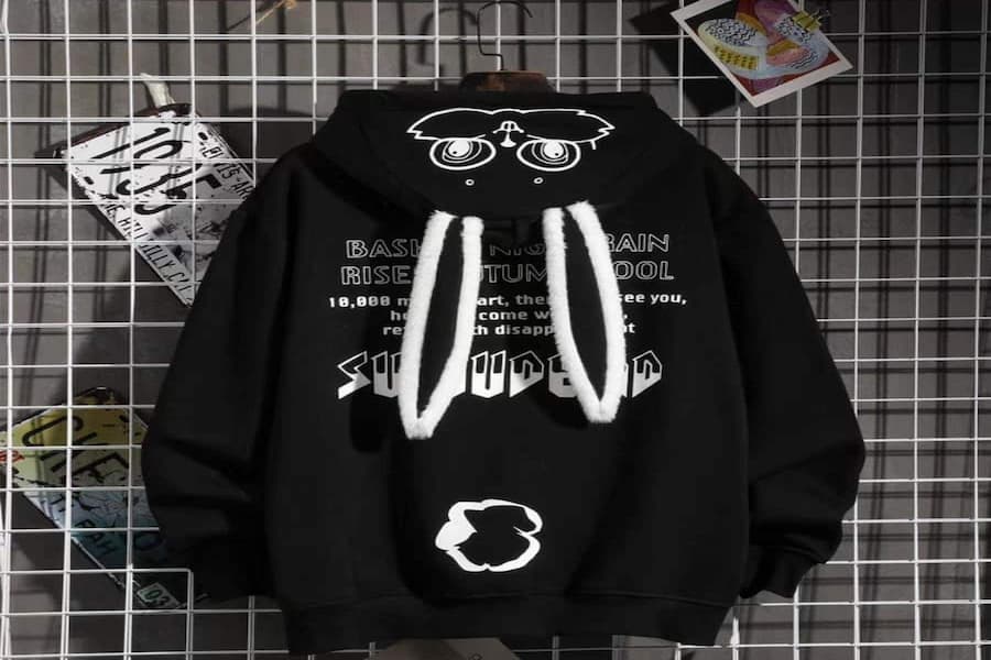 هودی پشمی عروسکی؛ پوشش فصول سرد اسپرت مجلسی