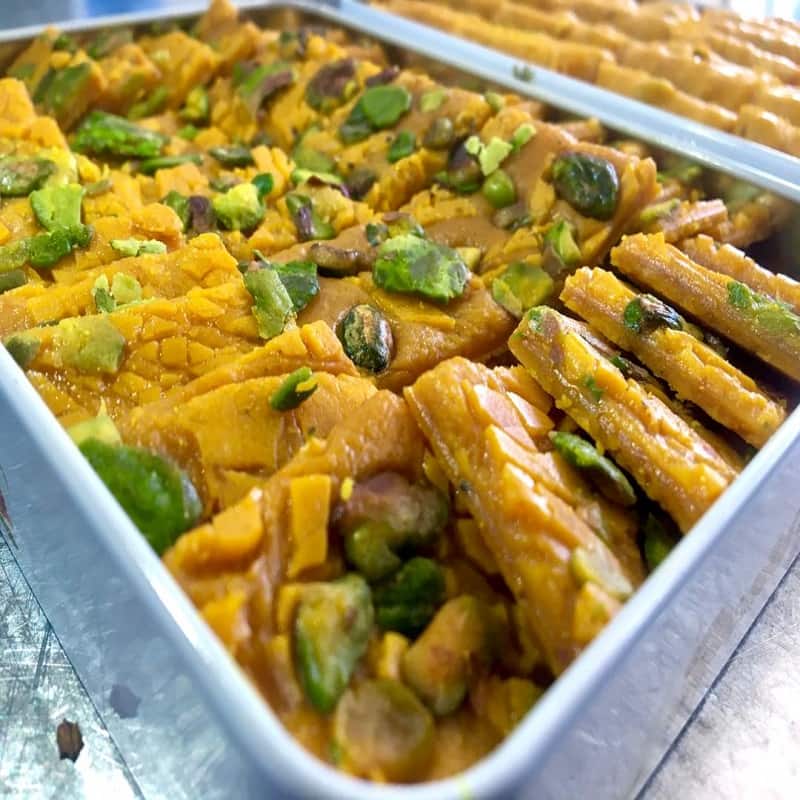 سوهان پسته ای؛ ارده تخته ای قطعه ای گزی کره ای عسلی (500 1000) گرمی