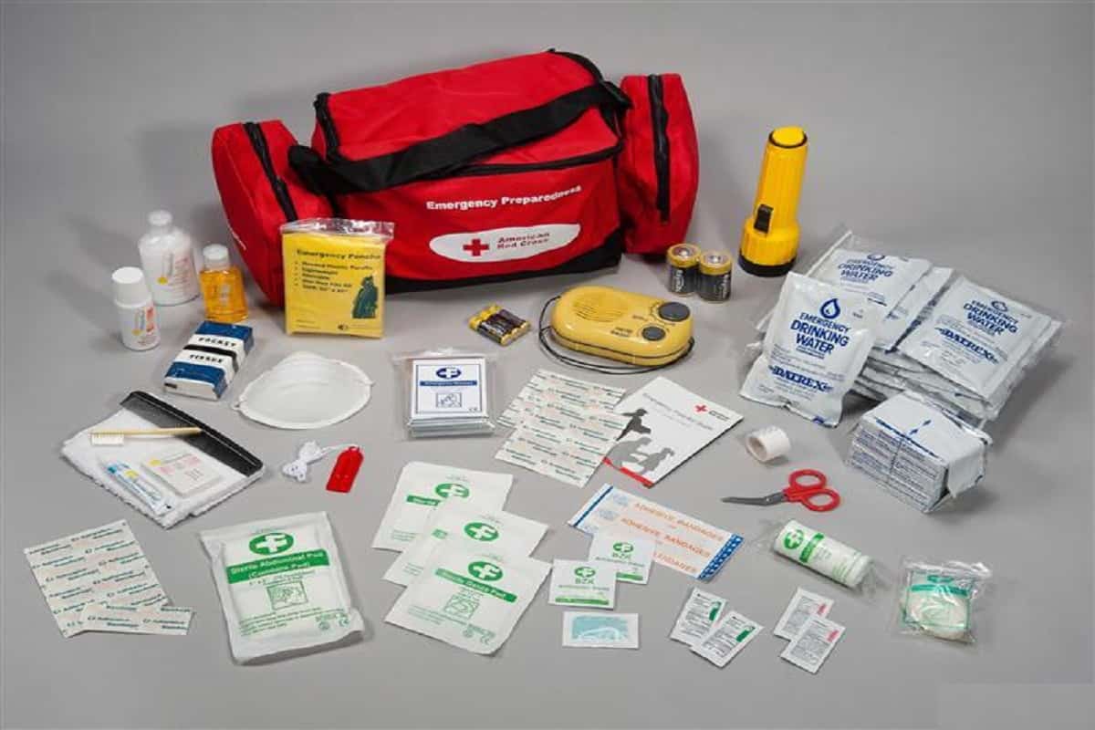 جعبه کمک های اولیه با وسایل؛ جنس پارچه ای پلاستیکی 2 سایز بزرگ متوسط