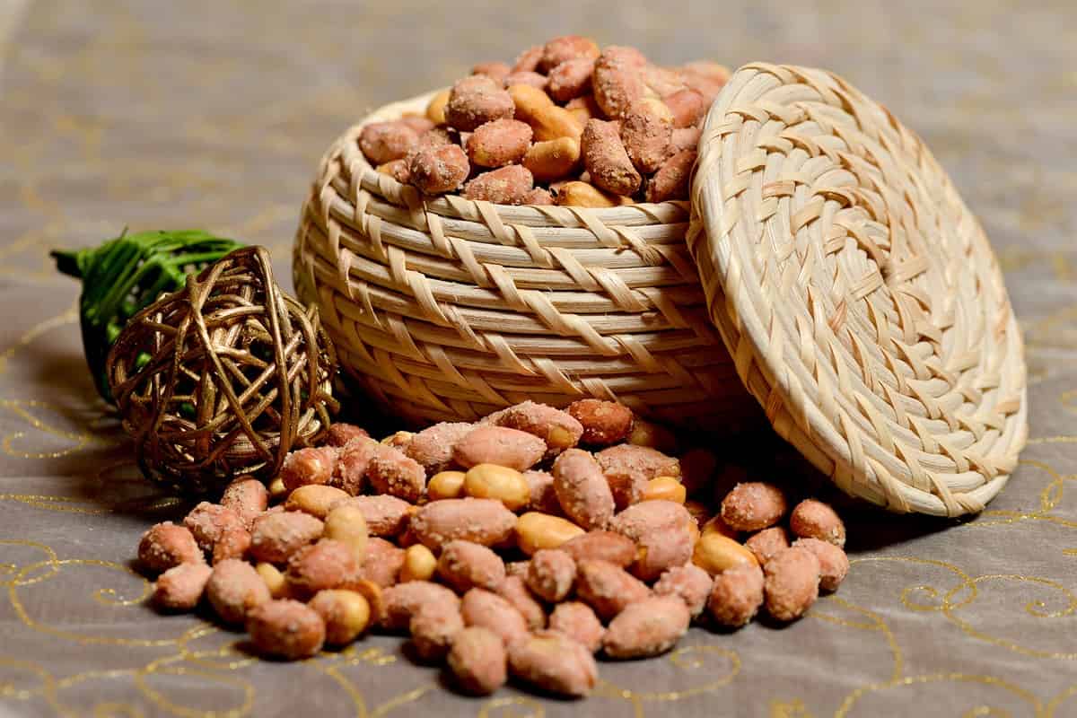 بادام زمینی روکش دار سرکه ای؛ ساده رنگی فله بسته بندی (75 150 300) گرمی