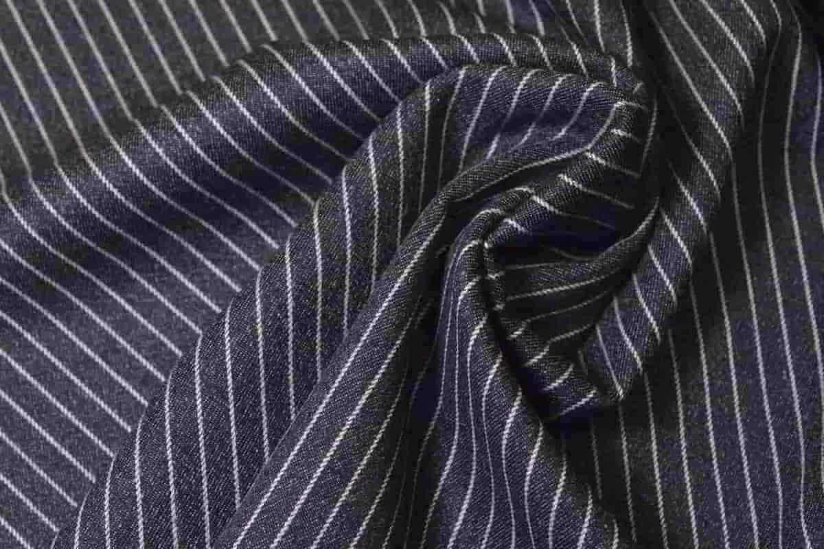 پارچه فاستونی ایران مرینوس؛ الیاف طبیعی طرح دار 3 رنگ مشکی سفید طوسی Cloth