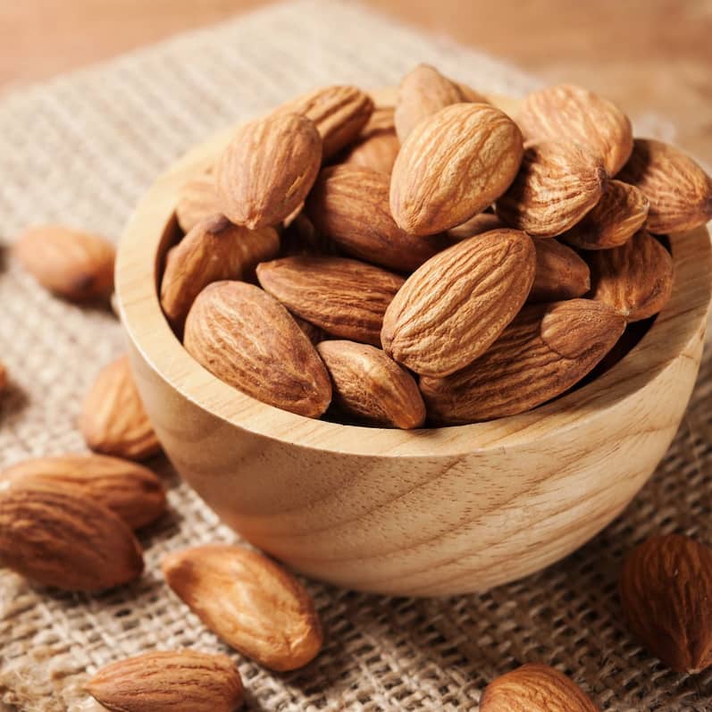 بادام کوهی و فشار خون؛ تلخ پر مغز مقوی تحریک اشتها تسکین دندان درد تنگی نفس سرفه