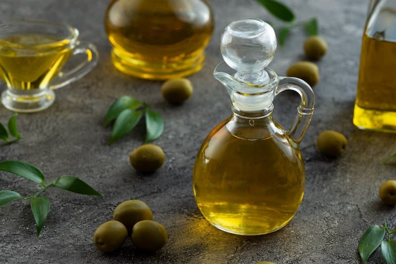 روغن زیتون خانگی؛ ظروف شیشه ای سنتی ارگانیک سبز تیره