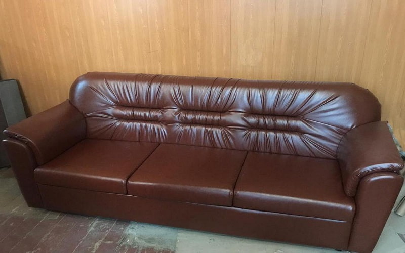 مبلمان اداری چیله؛ متریال اسفنج اداره چرمی استیل ام دی اف Wood