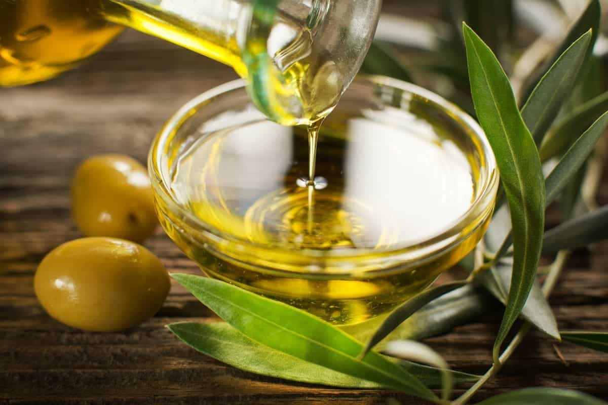 روغن زیتون اصل سابروسو؛ صنعتی بدون بو سنتی فرابکر Sabroso