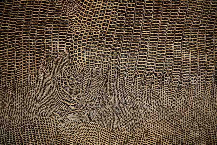 چرم مصنوعی پوست ماری؛ الیاف گیاهی مشکی قرمز طوسی وینیل تولید Iran