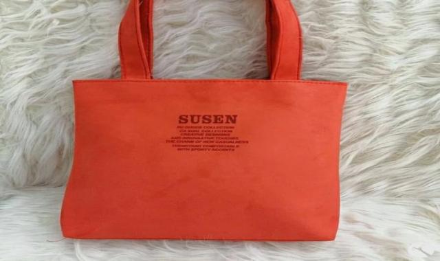 کیف مارک سوسن؛ چرمی اصل مشکی 60*75 سانتی متری Susan