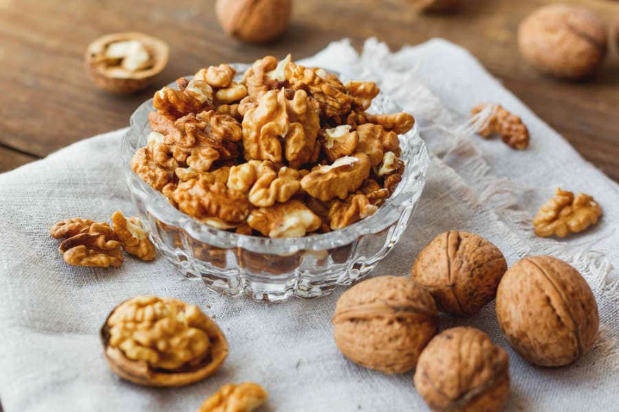 گردو در کرمانشاه؛ پوست کاغذی خوشه ای سوزنی فیبر Phosphorus