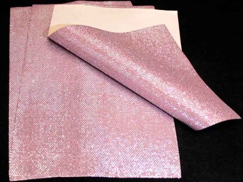 چرم اکلیلی متری؛ بادوام براق مقاوم برابر پارگی ماندگای بالا Meter