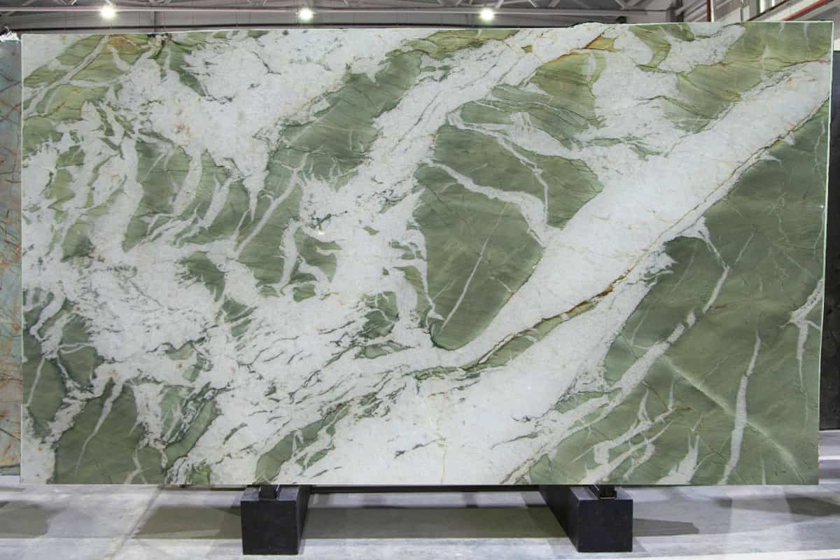 سنگ مرمر قدیمی؛ آهک مشکی کرم قرمز 2 کاربرد کف پوش دیوار