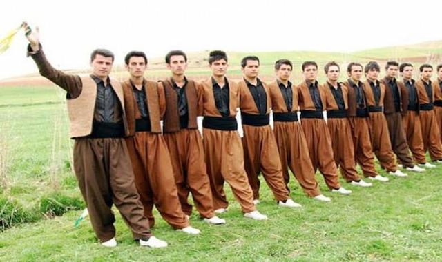 لباس کردی مردانه سنندج؛ مشکی خاکستری 2 مدل چوخه گیوه