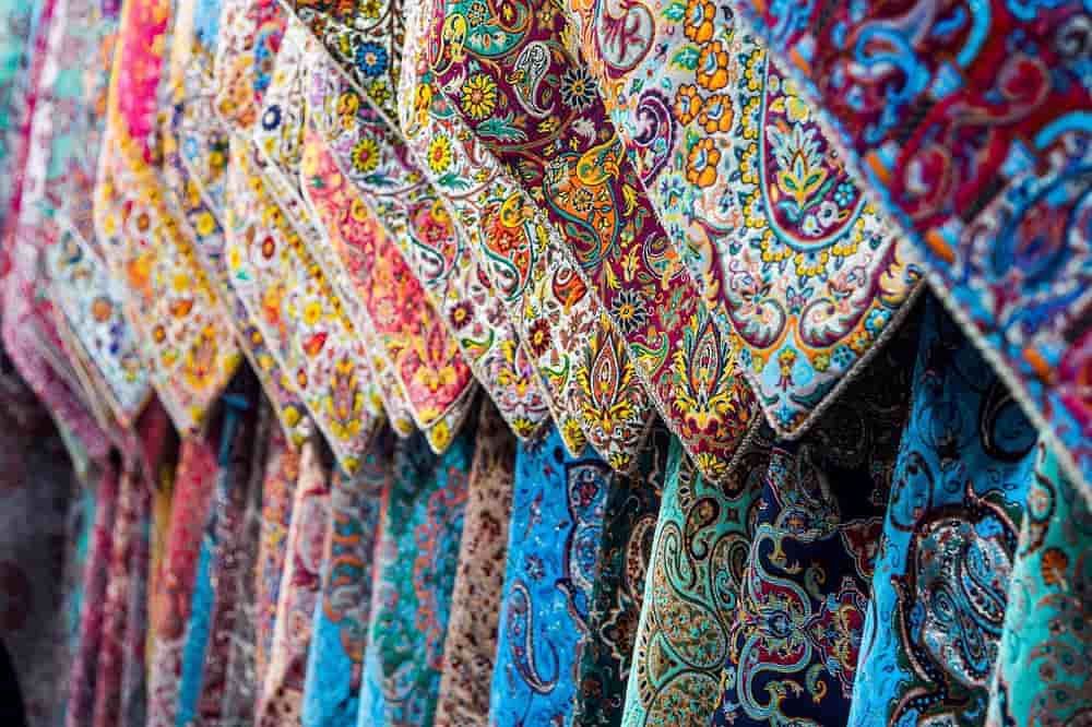 ترمه رضایی طرح همایونی؛ پشم ابریشم سجاده رومیزی golden