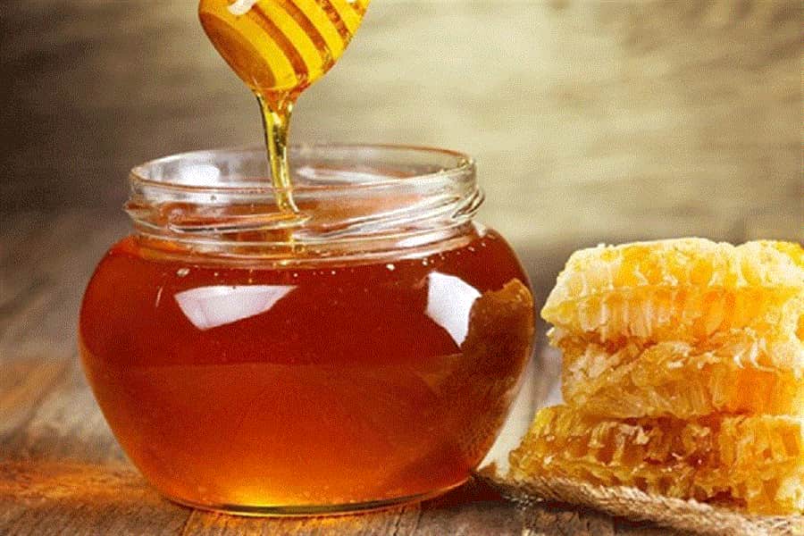عسل گل محمدی؛ گیاهی طبیعی مصنوعی 2 رنگ طلایی کرمی honey