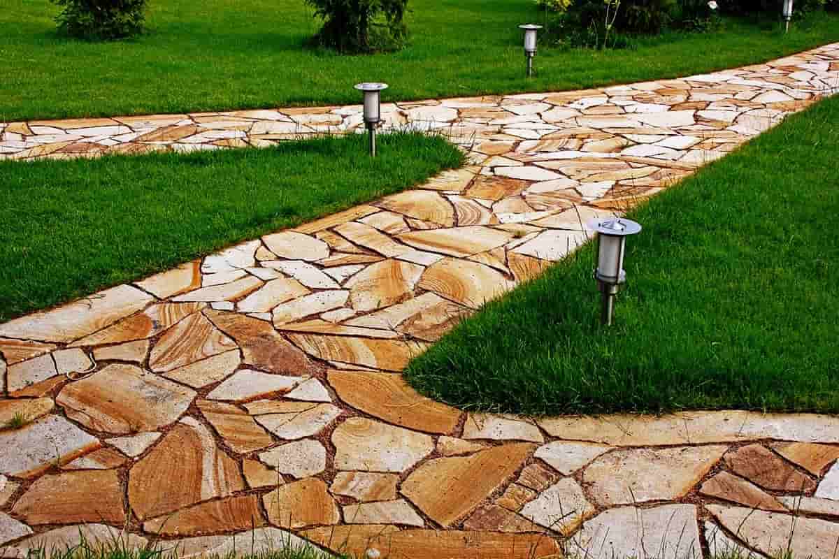 سنگ لاشه قهوه ای؛ آبنما شومینه کباب پز 2 نوع قرمز میگون