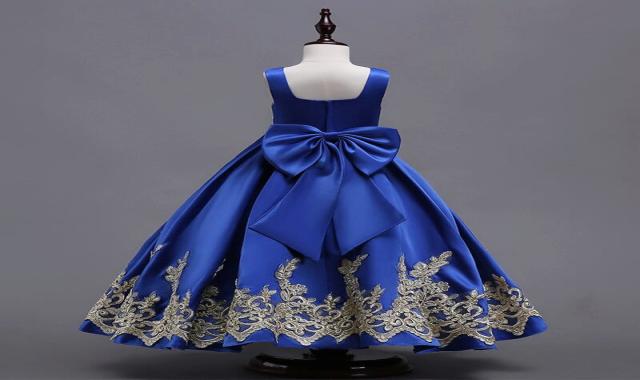 لباس مجلسی نامزدی؛ گیپور دانتل 2 مدل باز پوشیده Dress