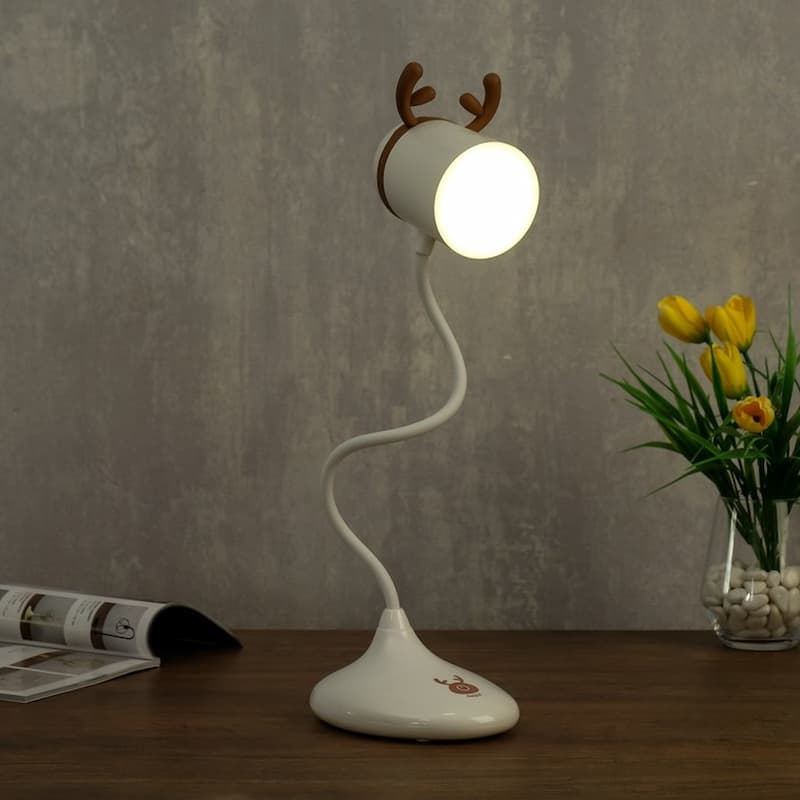 لامپ کم مصرف 12؛ نورپردازی عمر طولانی فناوری روز جهان Lamp