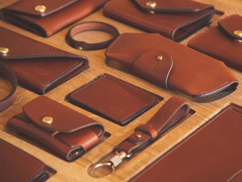 چرم شیفر اصفهان؛ قیمت پایین مقاوم تولید لباس 2 دسته طبیعی مصنوعی