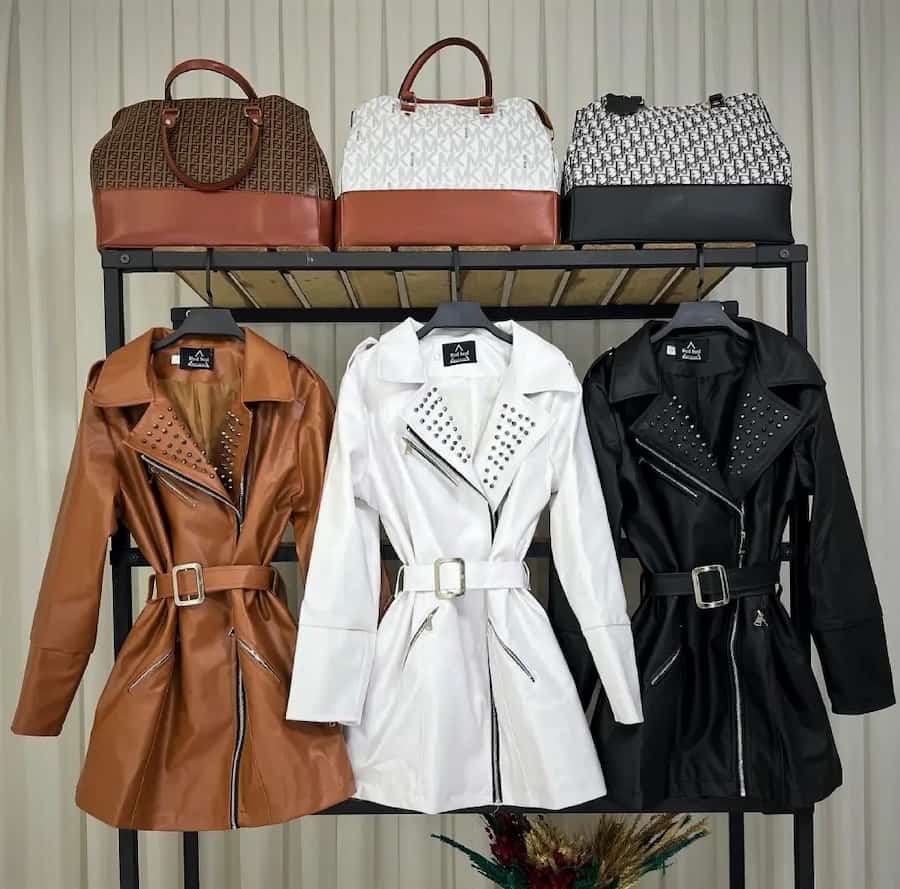 چرم برای پالتو؛ ضدآب 2 نوع طبیعی مصنوعی 3 رنگ مشکی قهوه ای سفید leather