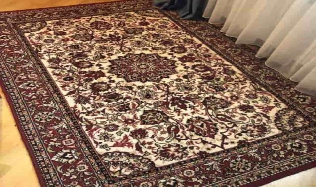 فرش دستباف کاشان طرح افشان؛ پشمی ابریشمی 2 رنگ کرمی سرمه ای Kashan