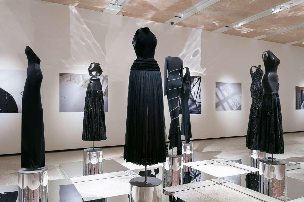 لباس مجلسی ویچی؛ زنانه مردانه بچه گانه 3 مدل سارافون تونیک Ural