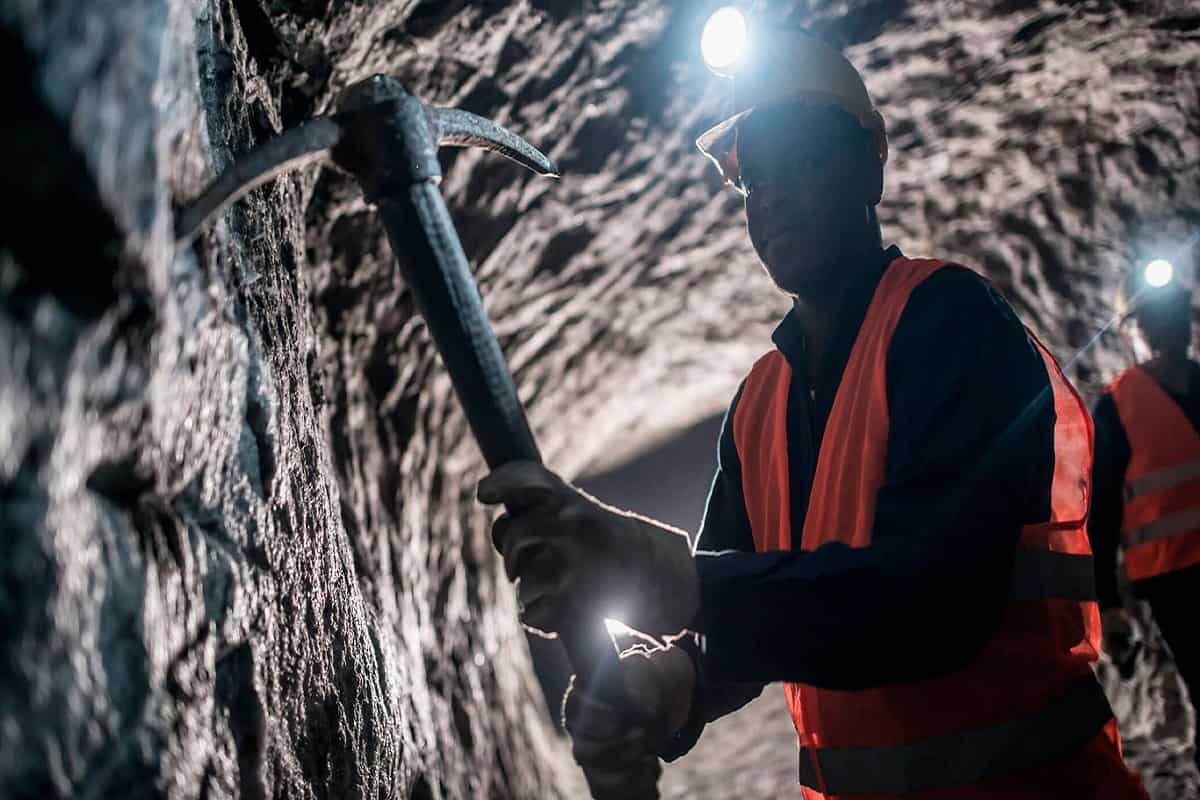 لباس مخصوص حفاری گنج؛ پی وی سی قرمز 5000 گرم China