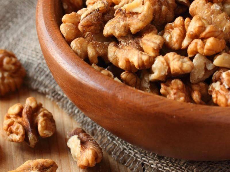 گردو تک درخت؛ کاهش اضطراب بیماری آلزایمر ضد التهاب Antioxidants