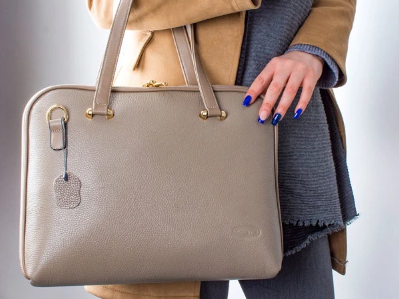 کیف چرم مجلسی زنانه جدید؛ واکس خور 2 مدل براق مات رنگبندی