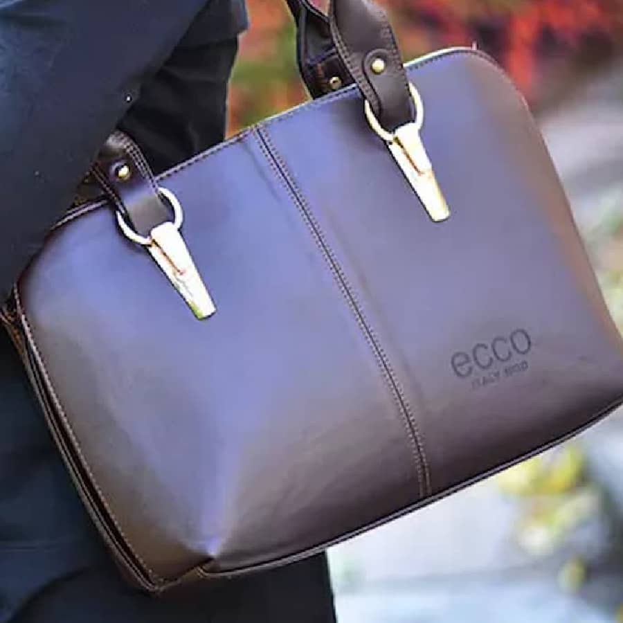 کیف مارک ecco؛ کوله ای چرم طبیعی بند دار (30 50) سانتی متر زنانه مردانه