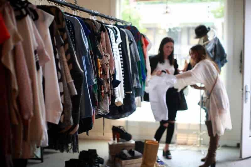 لباس خانگی دخترانه زمستانه؛ آبی قرمز 3 جنس پشم پنبه چرم