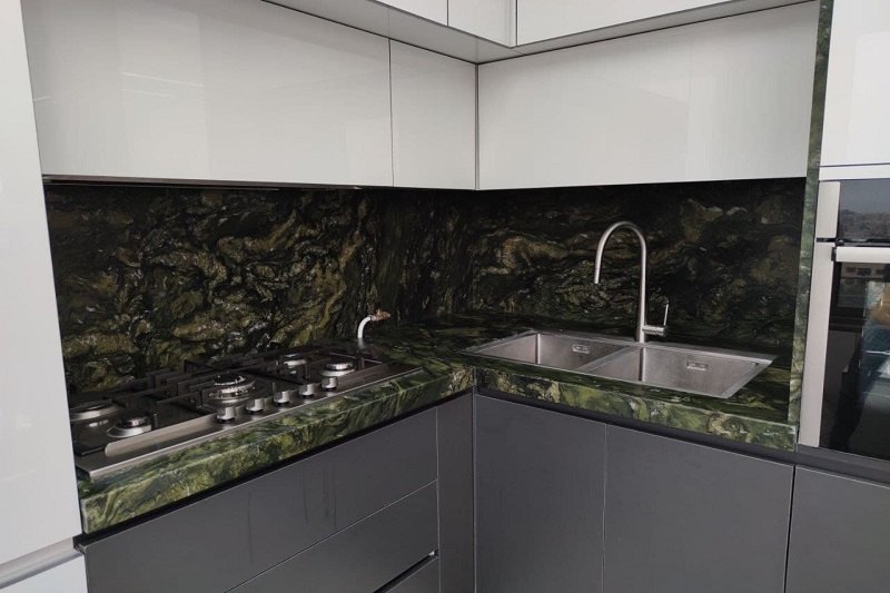 سنگ مصنوعی استونیت؛ سفید قهوه ای 2 کابرد آشپزخانه سرویس بهداشتی Acetonite