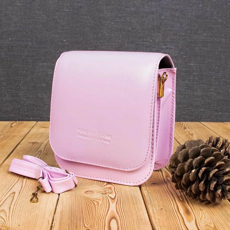 کیف گردنی دخترانه؛ چرم طبیعی آستر دار ضد آب (20*20) سانتیمتر