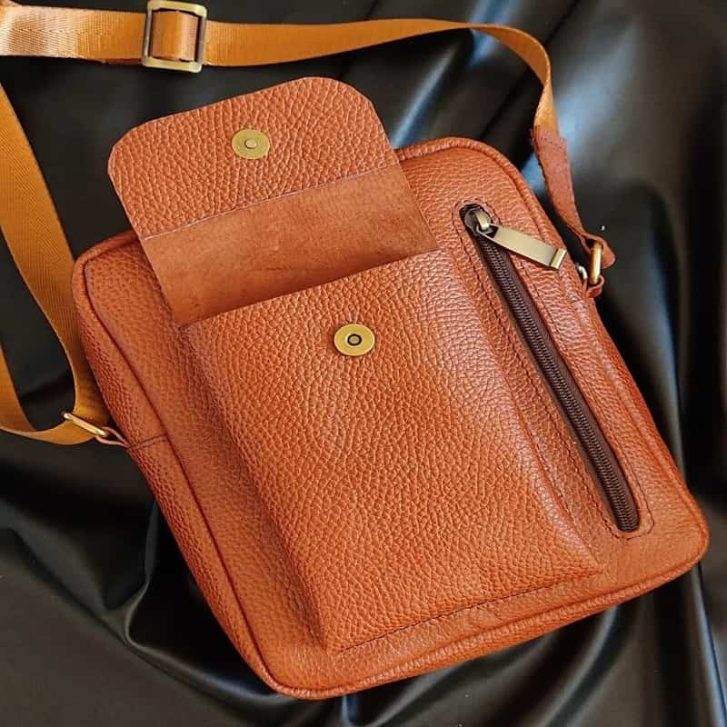 کیف گردنی مردانه؛ پارچه برزنت چرم اداری 2 رنگ عسلی مشکی