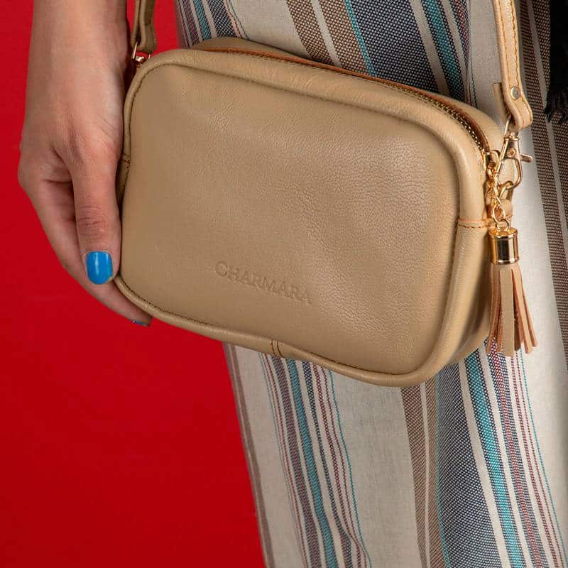 کیف چرم آرا؛ ضدآب عایق حرارتی نرم انعطاف پذیر Iran