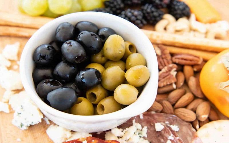 زیتون اسلایس سیاه؛ آنتی اکسیدان درمان سرطان 2 نوع صنعتی خانگی