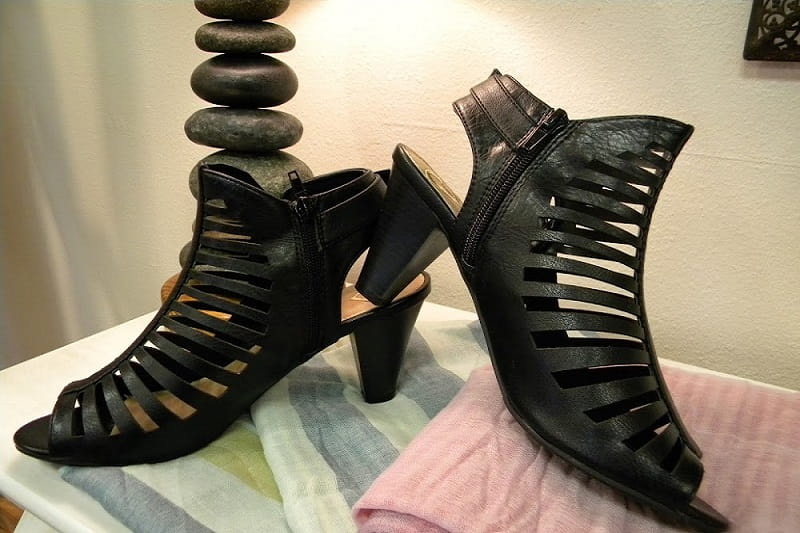 کفش صندل پاشنه دار (پاپوش) لژدار مجلسی اسپرت چرمی Plastic