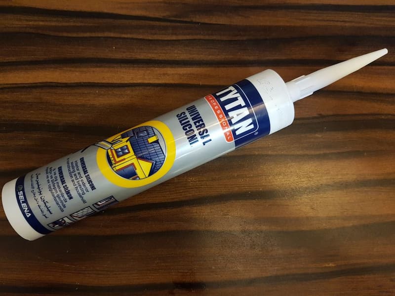 چسب آکواریوم tytan؛ عایق در برابر آب و تغییرات دما سیلندری 340 گرم